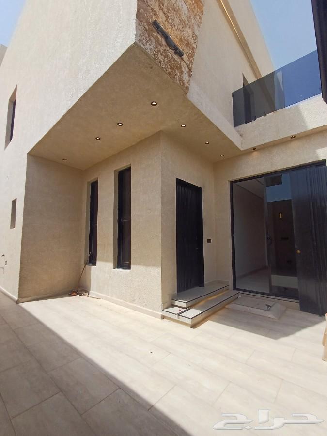 6 bedroom villa in Al Nukhbah 2