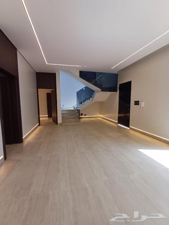 6 bedroom villa in Al Nukhbah 16