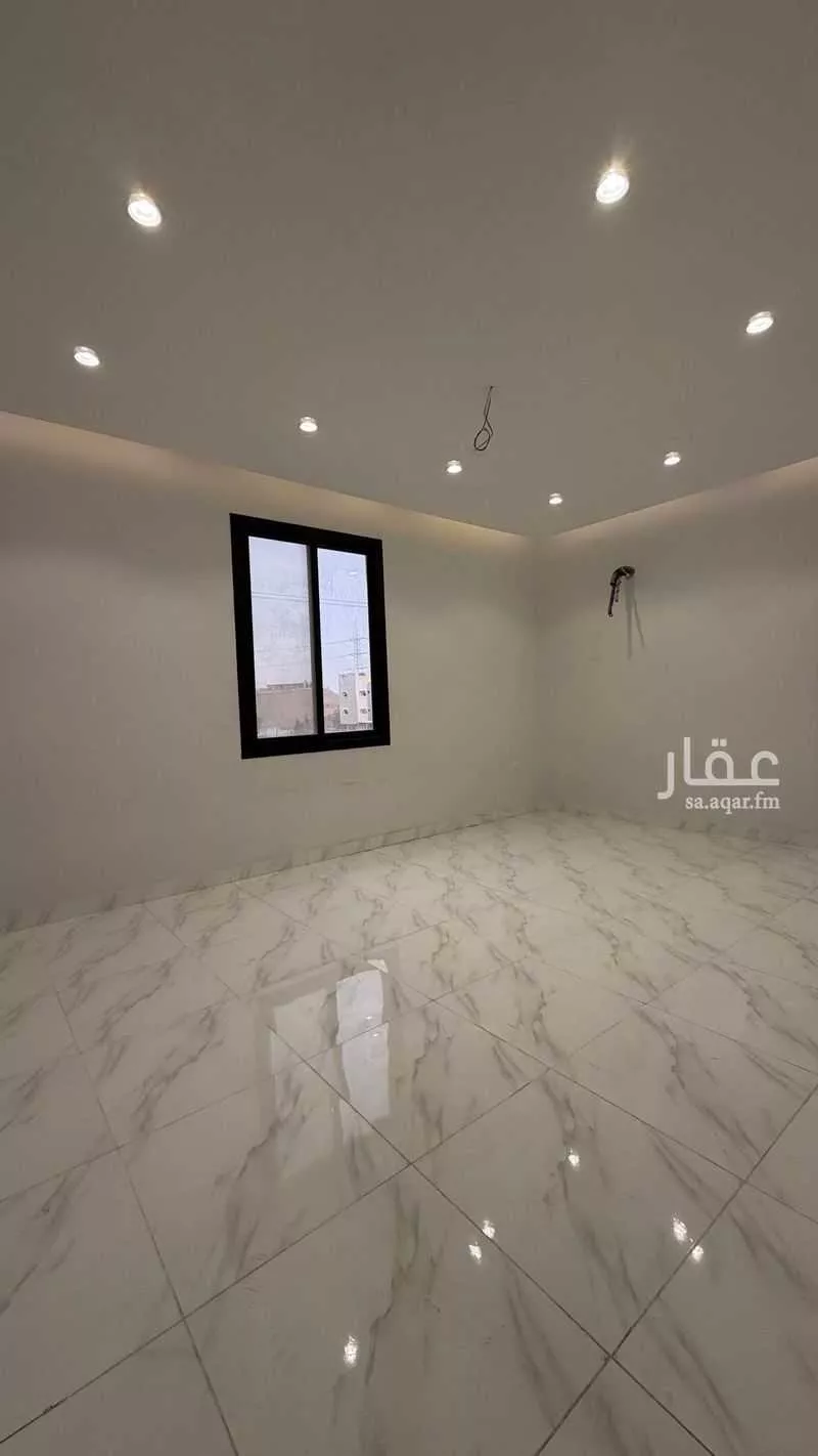 شقة 6 غرف في الواحة 3
