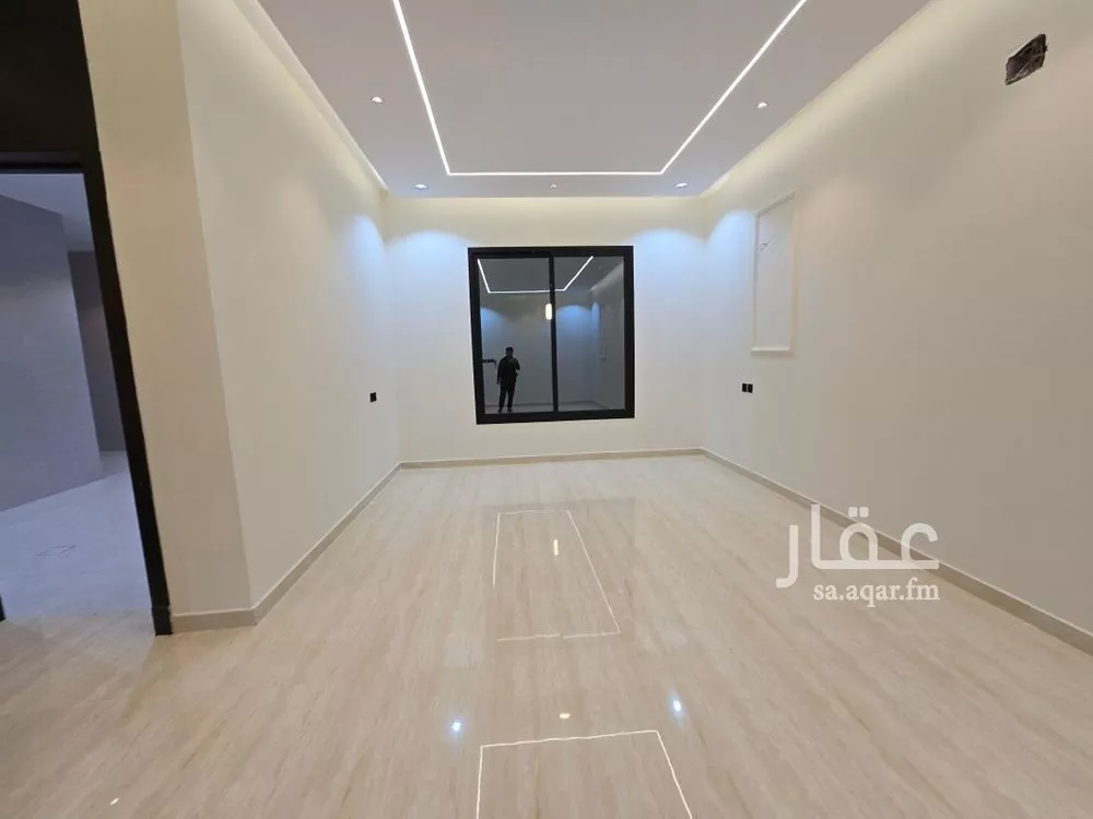 فيلا 5 غرف في العريجاء الوسطى 2