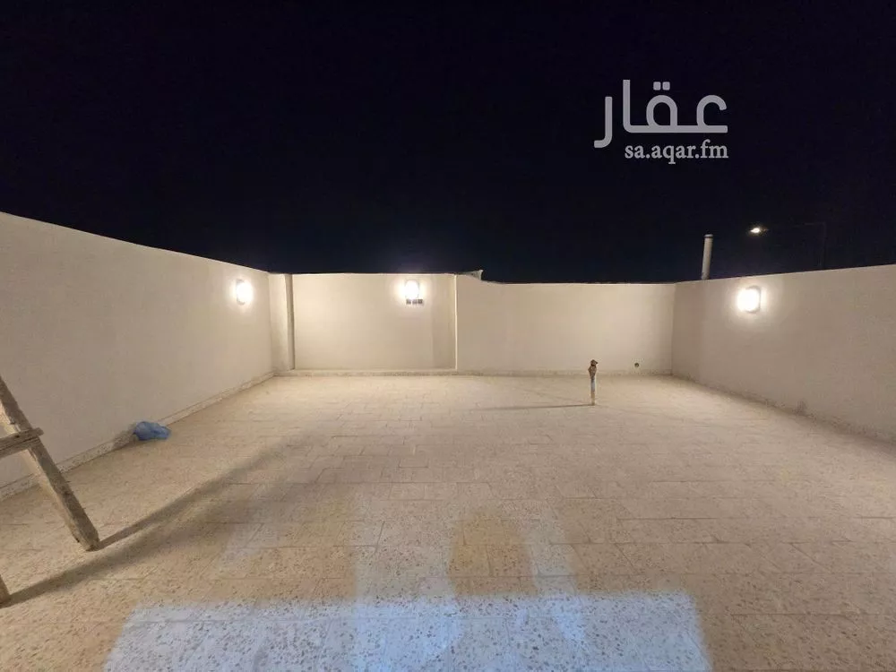 فيلا 5 غرف في العريجاء الوسطى 8