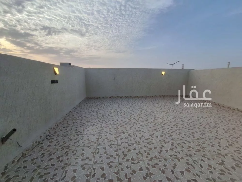 فيلا 6 غرف في المهدية 8