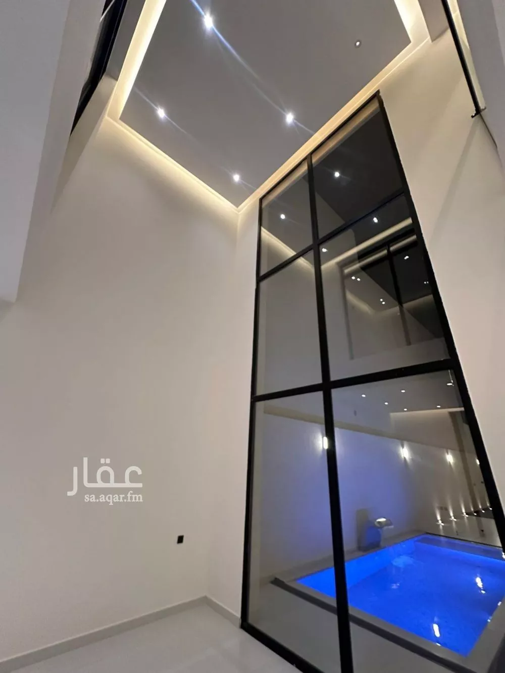6 bedroom villa in Al Mahdiyyah 3