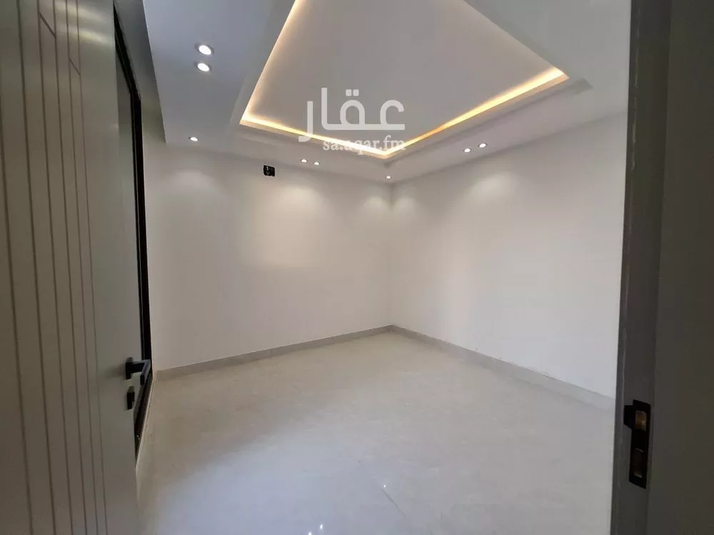 فيلا 5 غرف في بدر 4