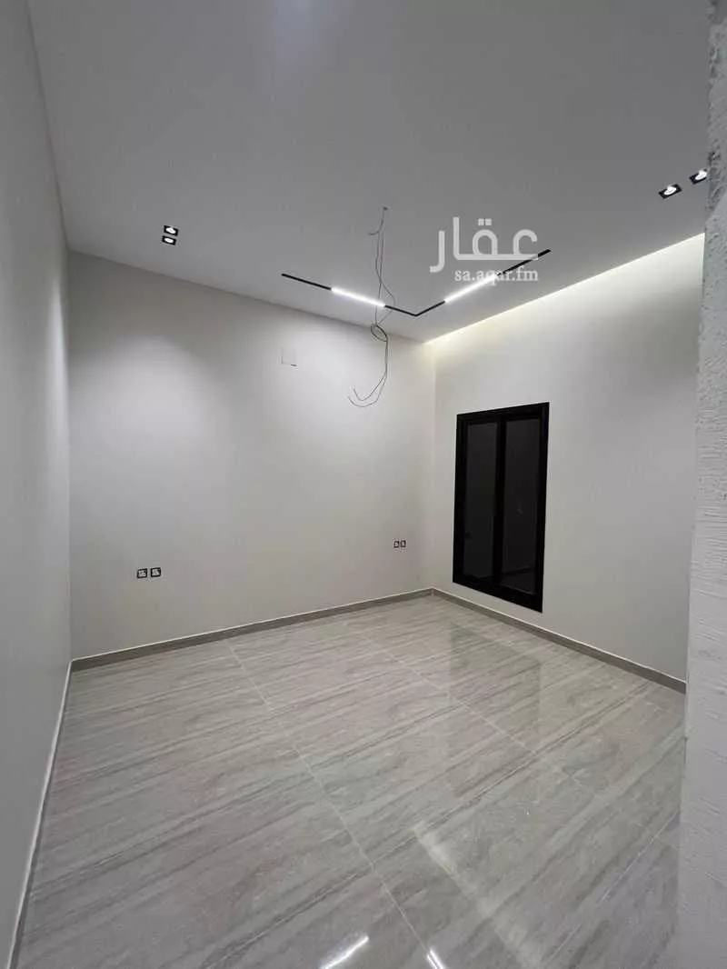 فيلا 5 غرف في الرمال 7