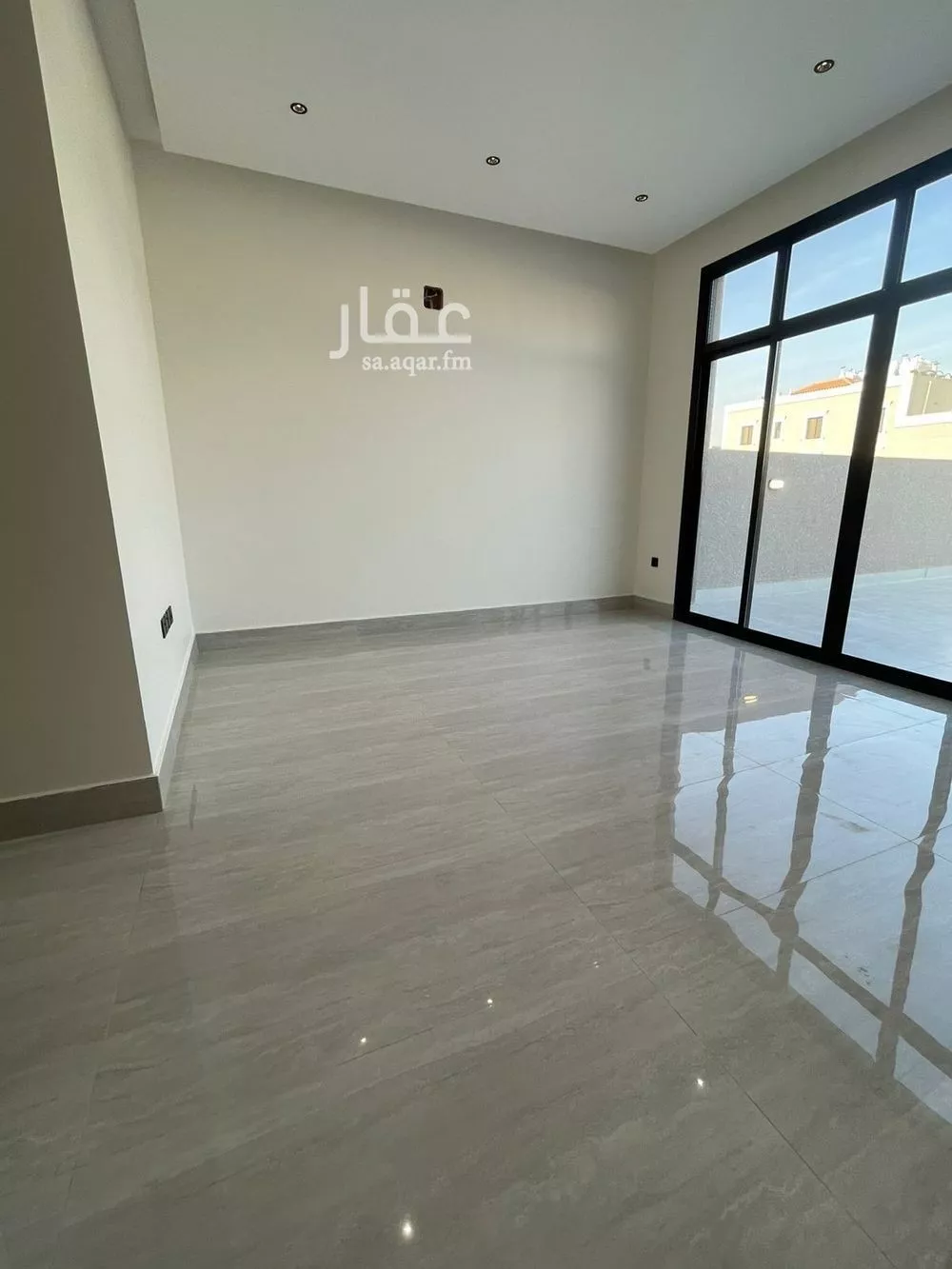 6 bedroom villa in Al Narjis 8