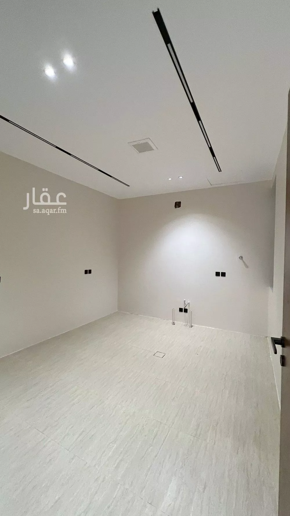 6 bedroom villa in Al Mahdiyyah 9
