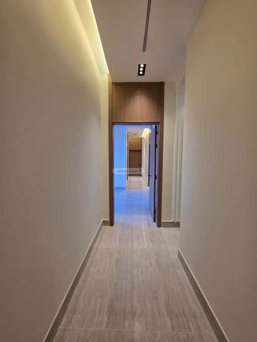 4 bedroom apartment in Al Yarmouk 18