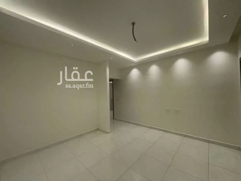 4 bedroom villa in Al Janadriyah 21