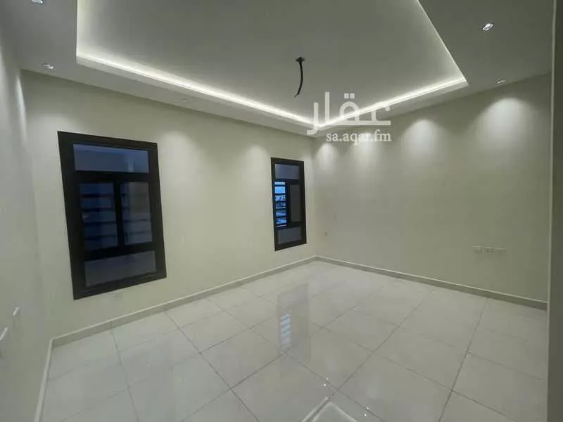 4 bedroom villa in Al Janadriyah 27