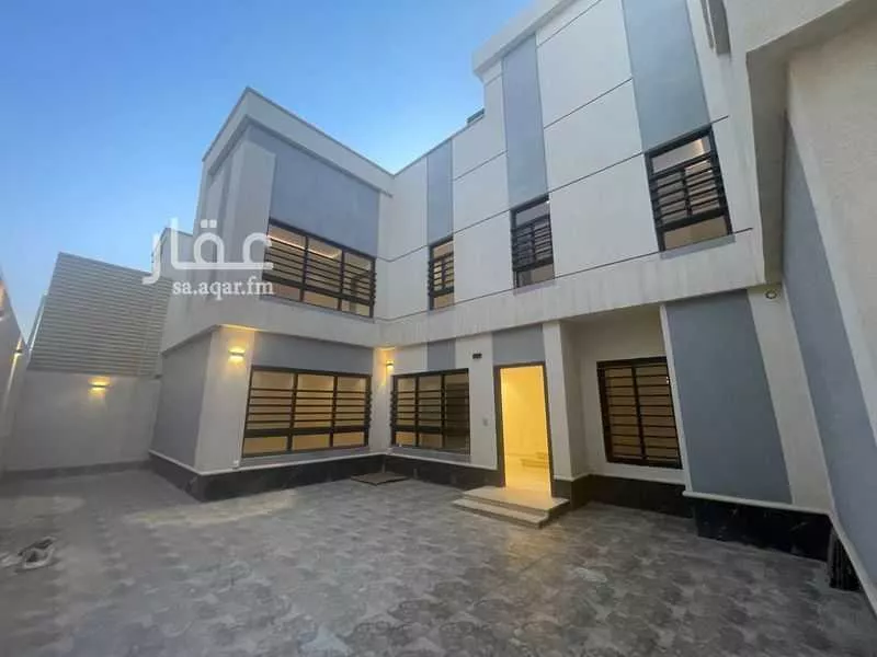 4 bedroom villa in Al Janadriyah 4