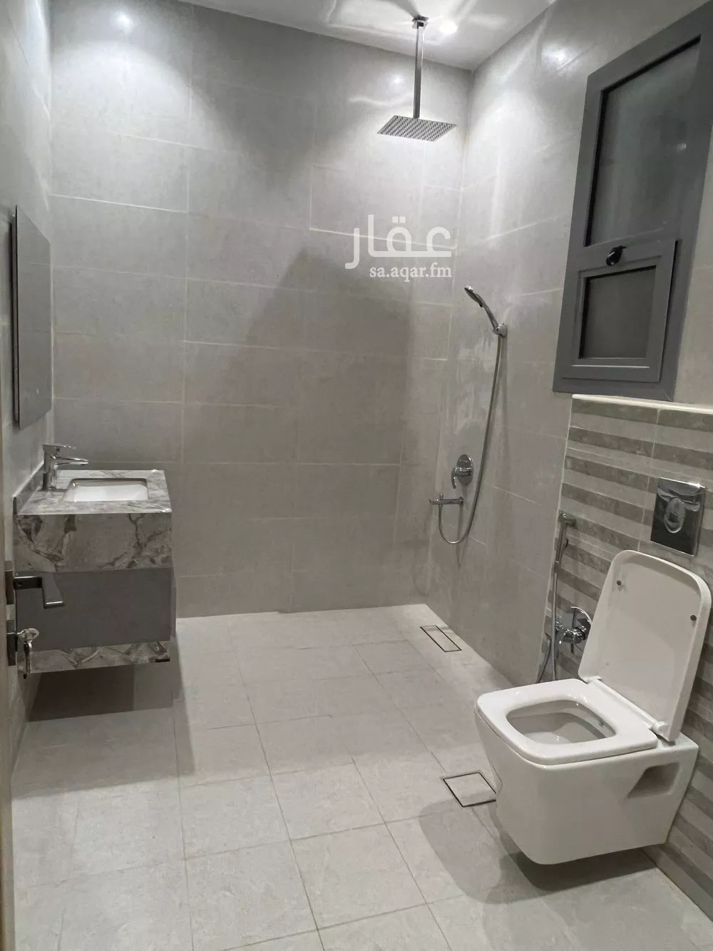 5 bedroom villa in Al Qairawan 14
