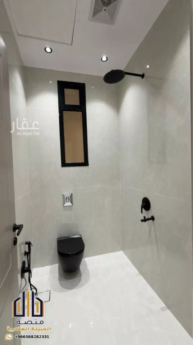فيلا 4 غرف في الشرق 17