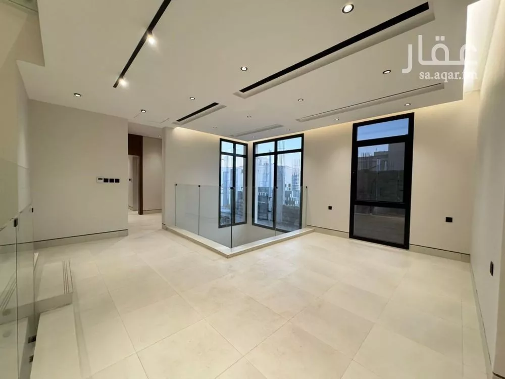 4 bedroom villa in Al Narjis 19