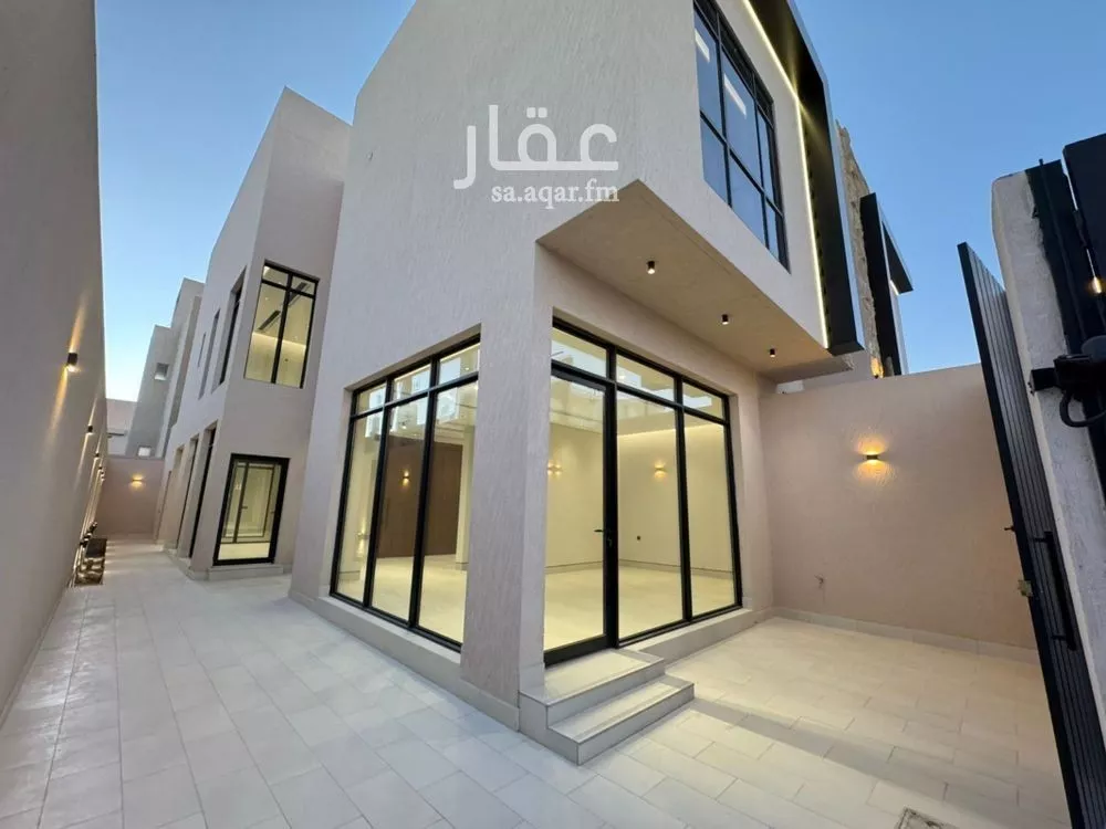 4 bedroom villa in Al Narjis 7