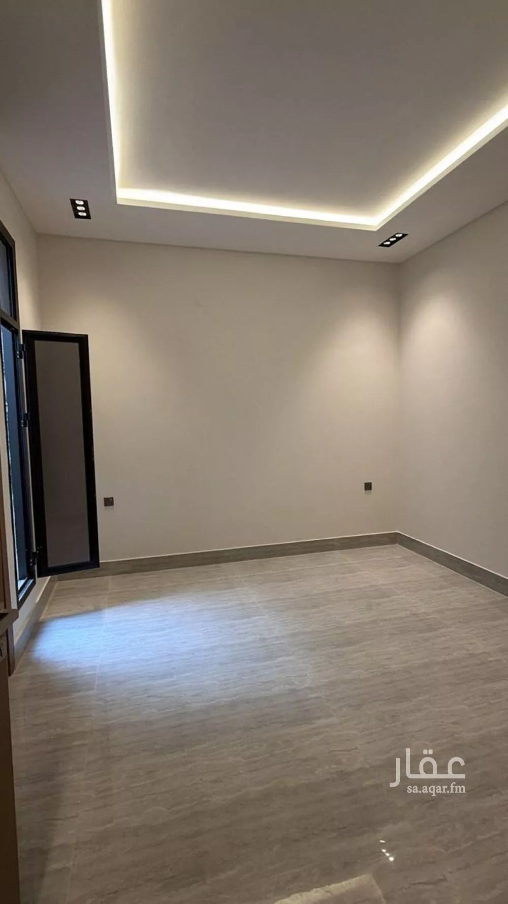 فيلا 4 غرف في الرمال 21