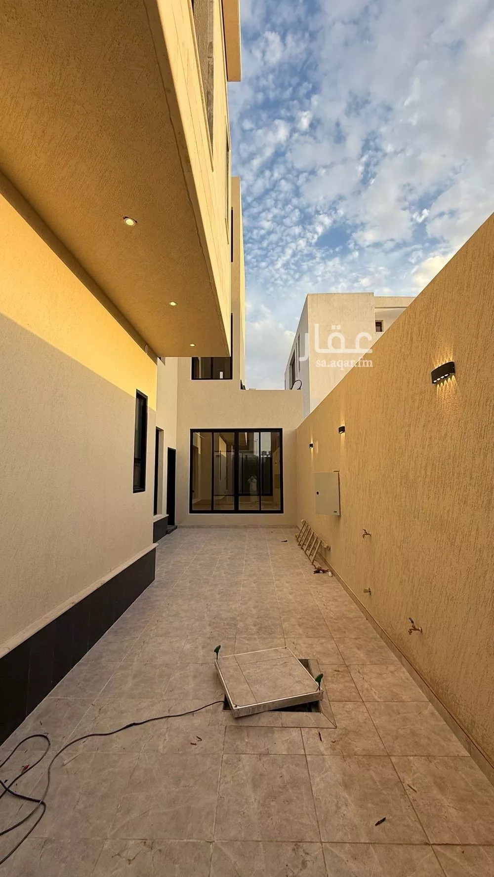 6 bedroom villa in Al Mahdiyyah 3