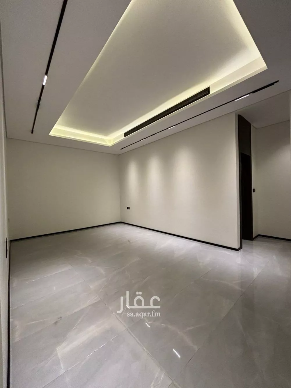 فيلا 6 غرف في العارض 6