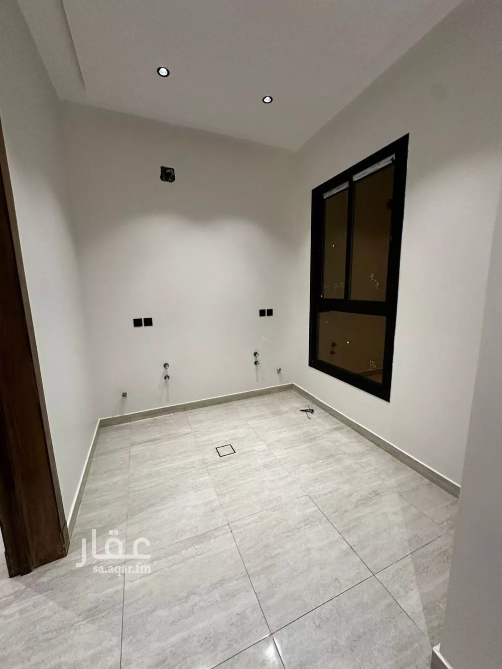 5 bedroom villa in Dhahrat Laban, Riyadh 9