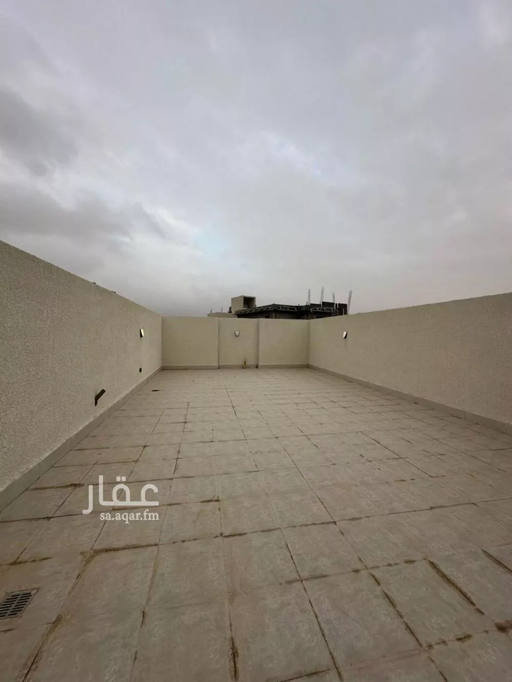 فيلا 5 غرف في الجنادرية 7