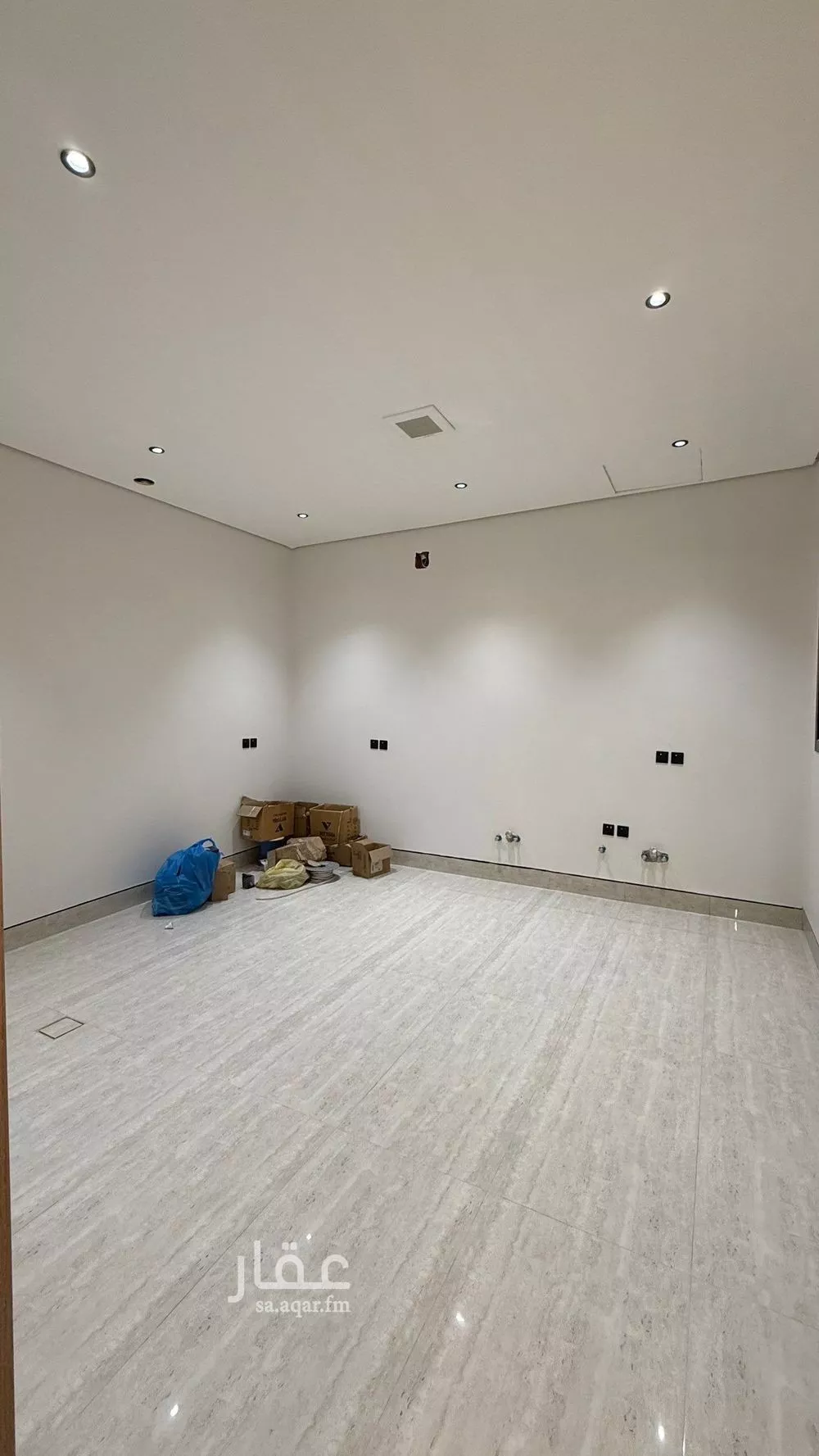 5 bedroom villa in Al Mahdiyyah 8