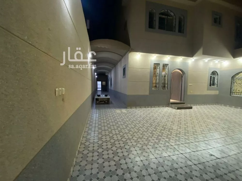 فيلا 5 غرف في الرمال 6