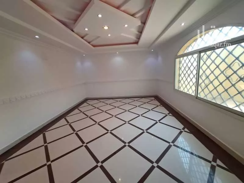 13 bedroom villa in Al Qadisiyah 5
