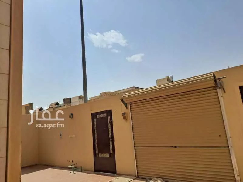 13 bedroom villa in Al Qadisiyah 8