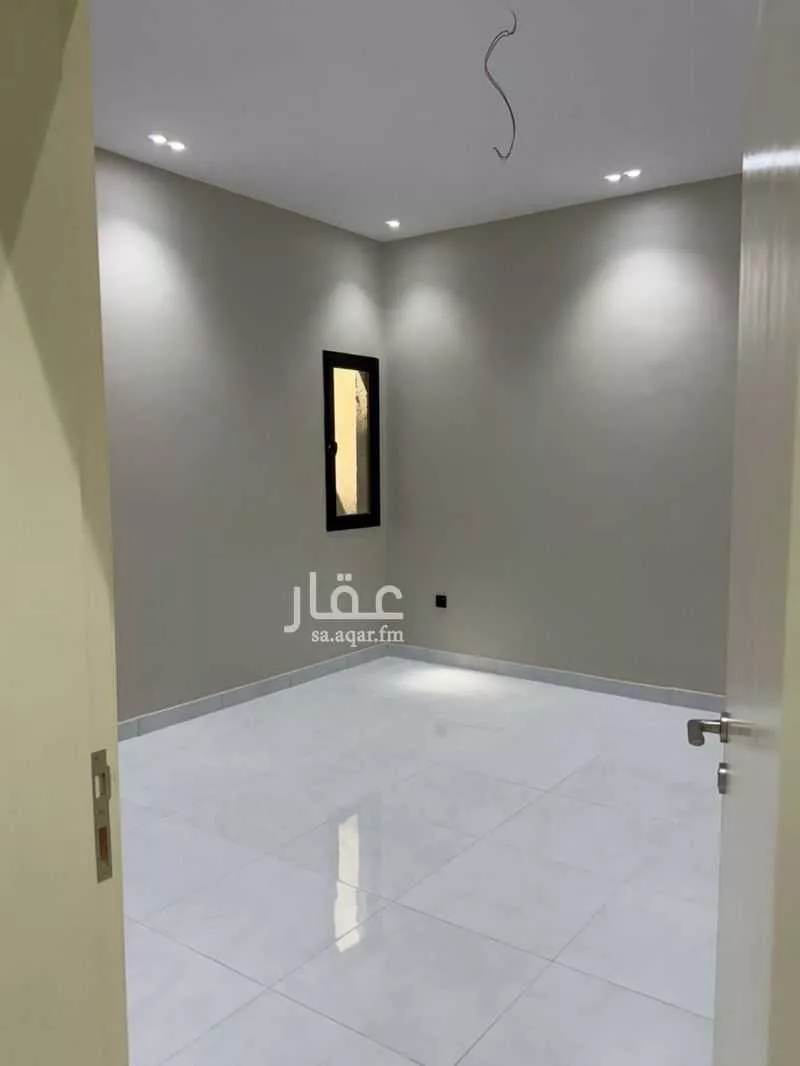 13 bedroom villa in As Salhiyah 4