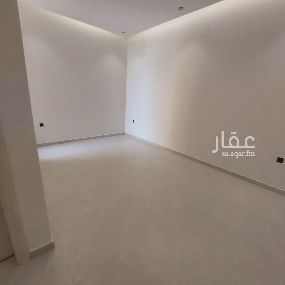 4 bedroom villa in Al Narjis 6