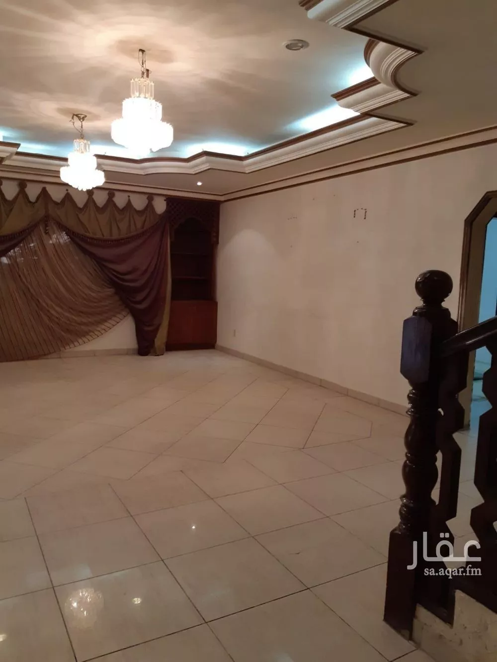 5 bedroom villa in Al Zahrah 3