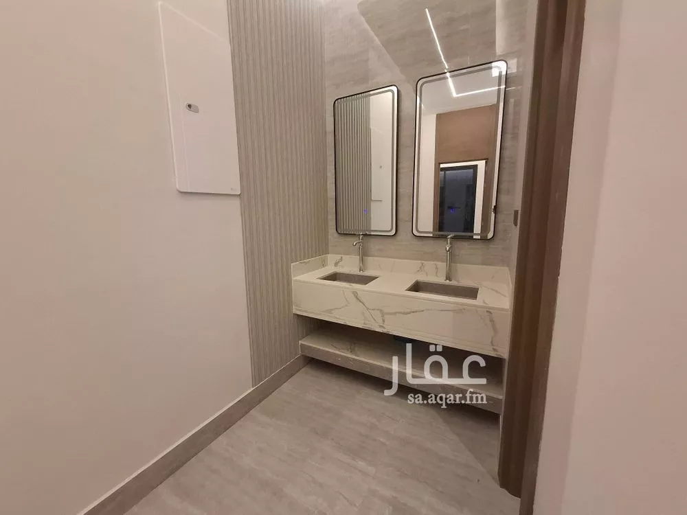فيلا 5 غرف في الرمال 12
