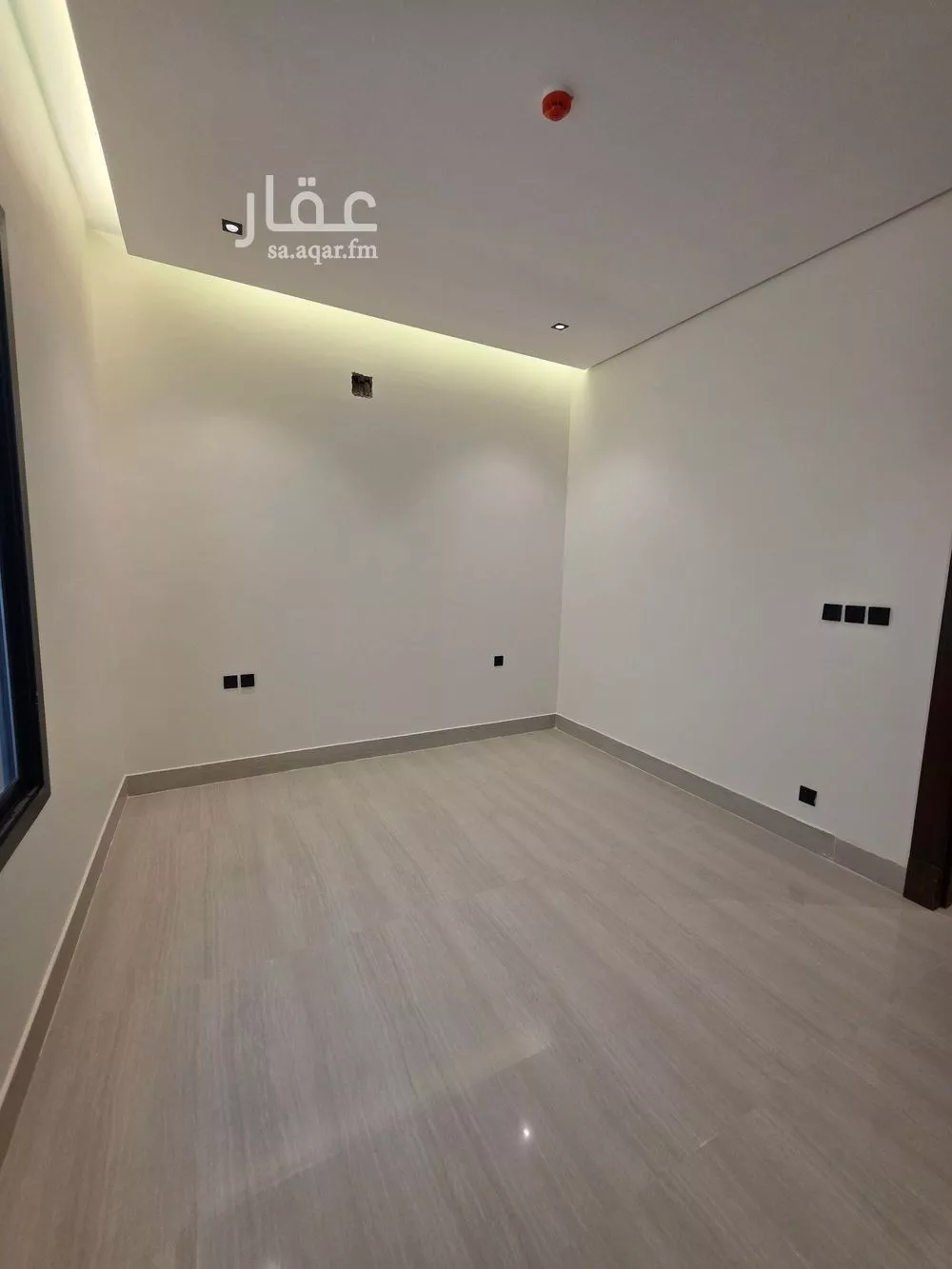 8 bedroom villa in Dhahrat Laban 11