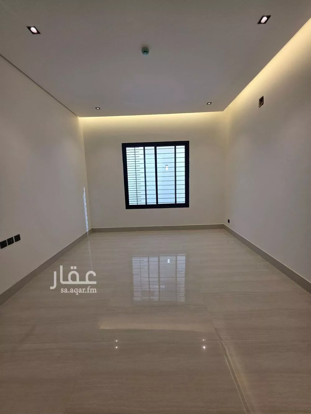 8 bedroom villa in Dhahrat Laban 5