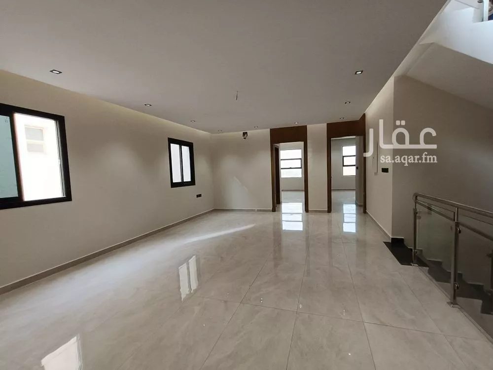 9 bedroom duplex in Al Shifa 12