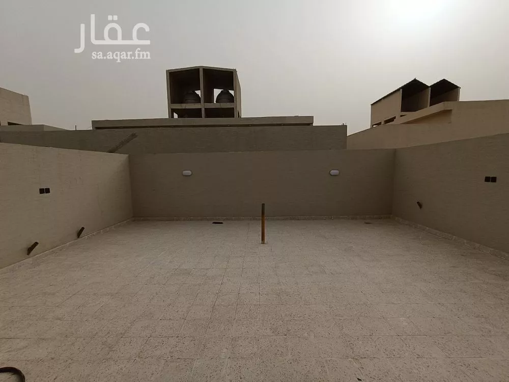 9 bedroom duplex in Al Shifa 15