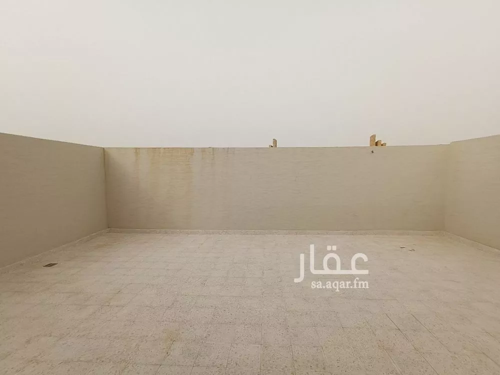 9 bedroom duplex in Al Shifa 20