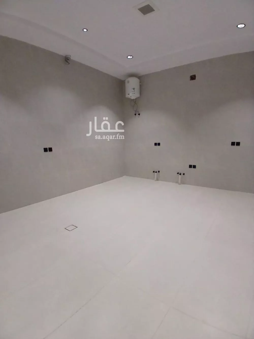 فيلا 7 غرف في الشرق 9