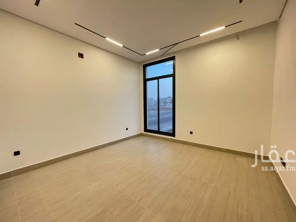 5 bedroom villa in Al Mahdiyyah 8