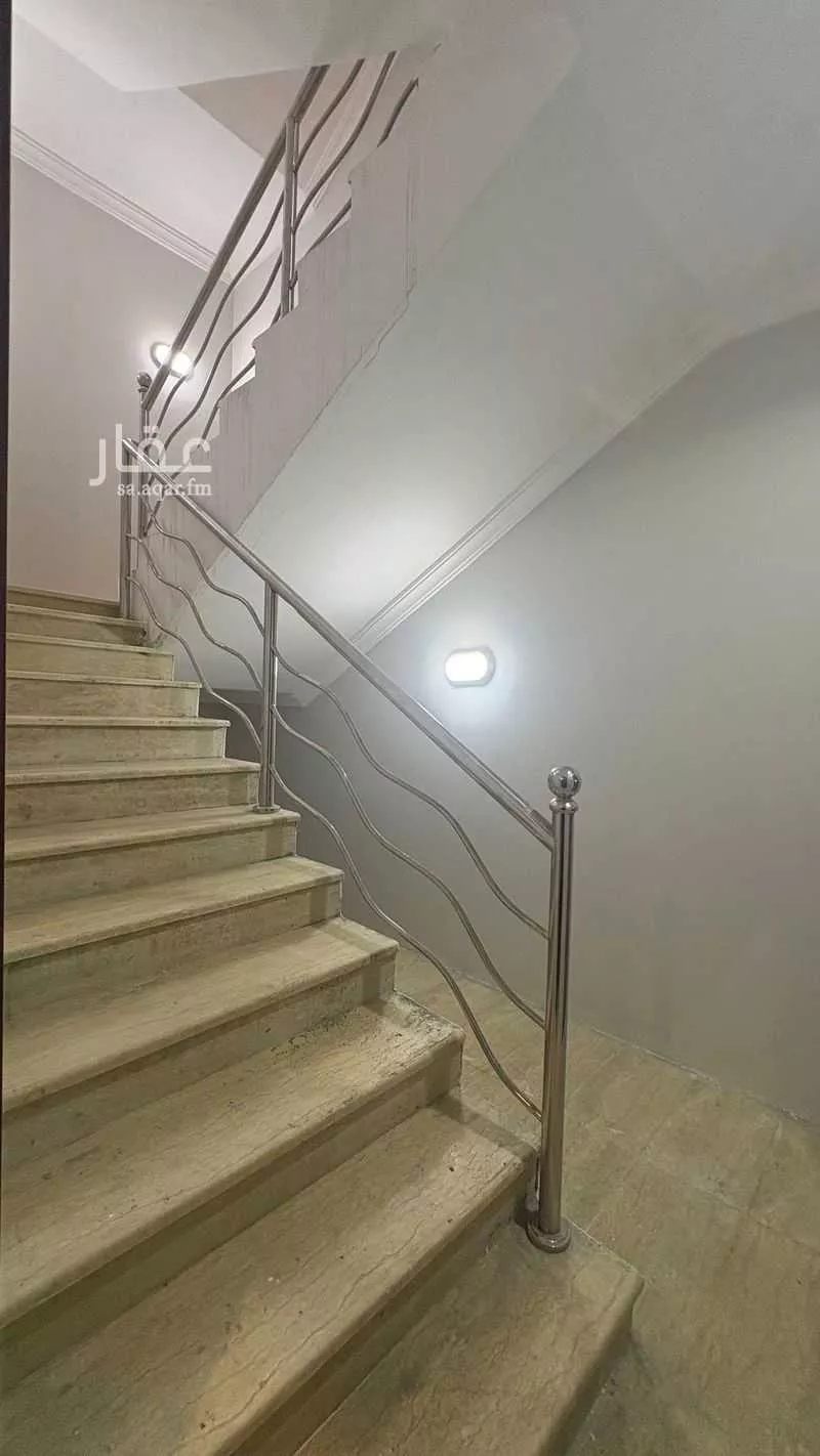 8 bedroom villa in Bahrah 3