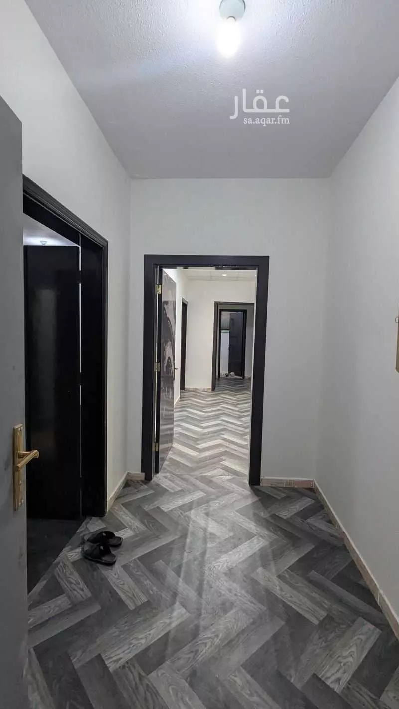 734 sqm building in As Saadah 8