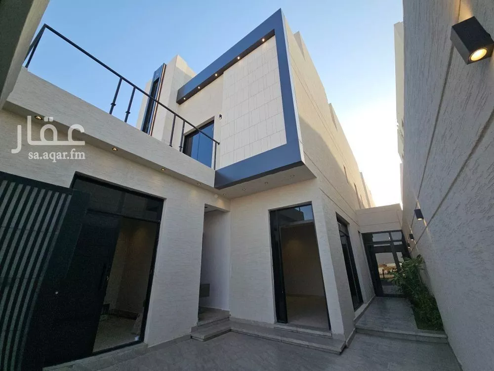 5 bedroom villa in Al Rimal 2