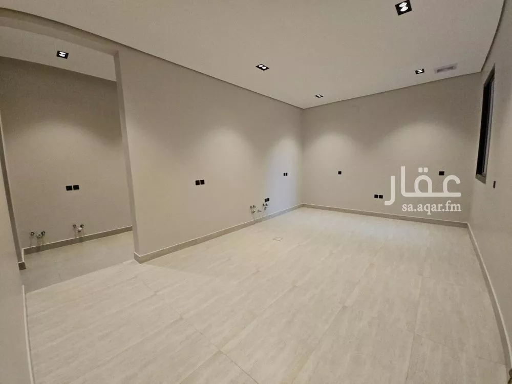 5 bedroom villa in Al Rimal 14
