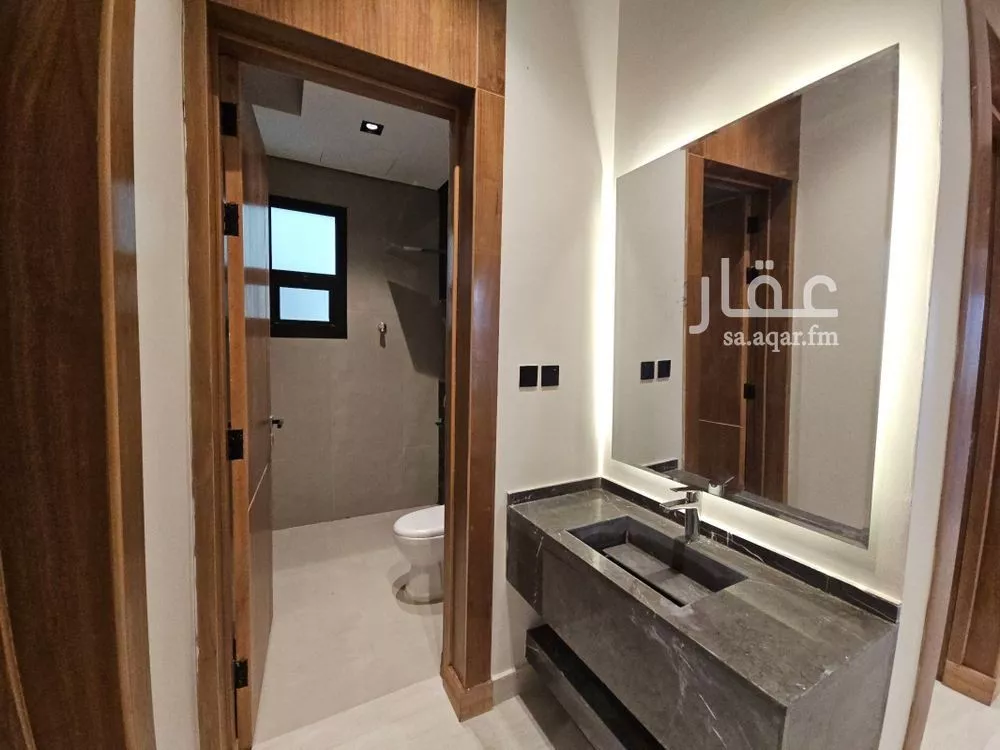 5 bedroom villa in Al Rimal 15