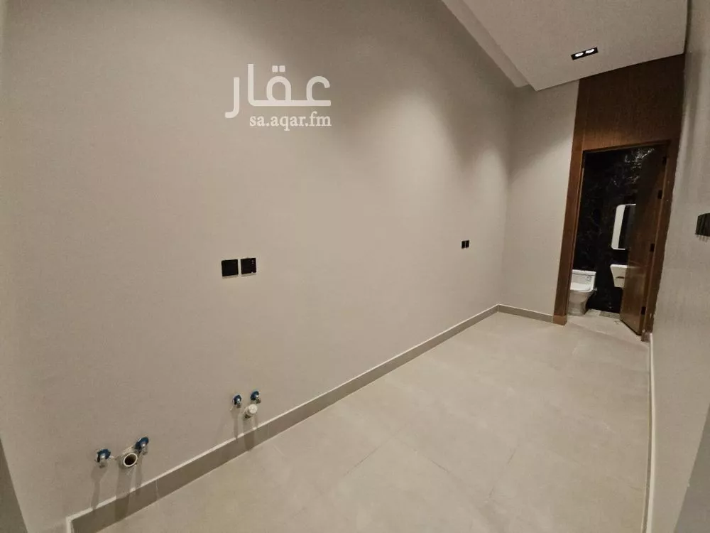 5 bedroom villa in Al Rimal 18