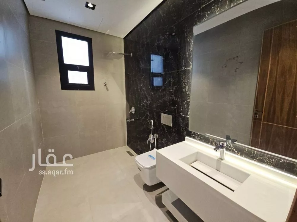 5 bedroom villa in Al Rimal 22