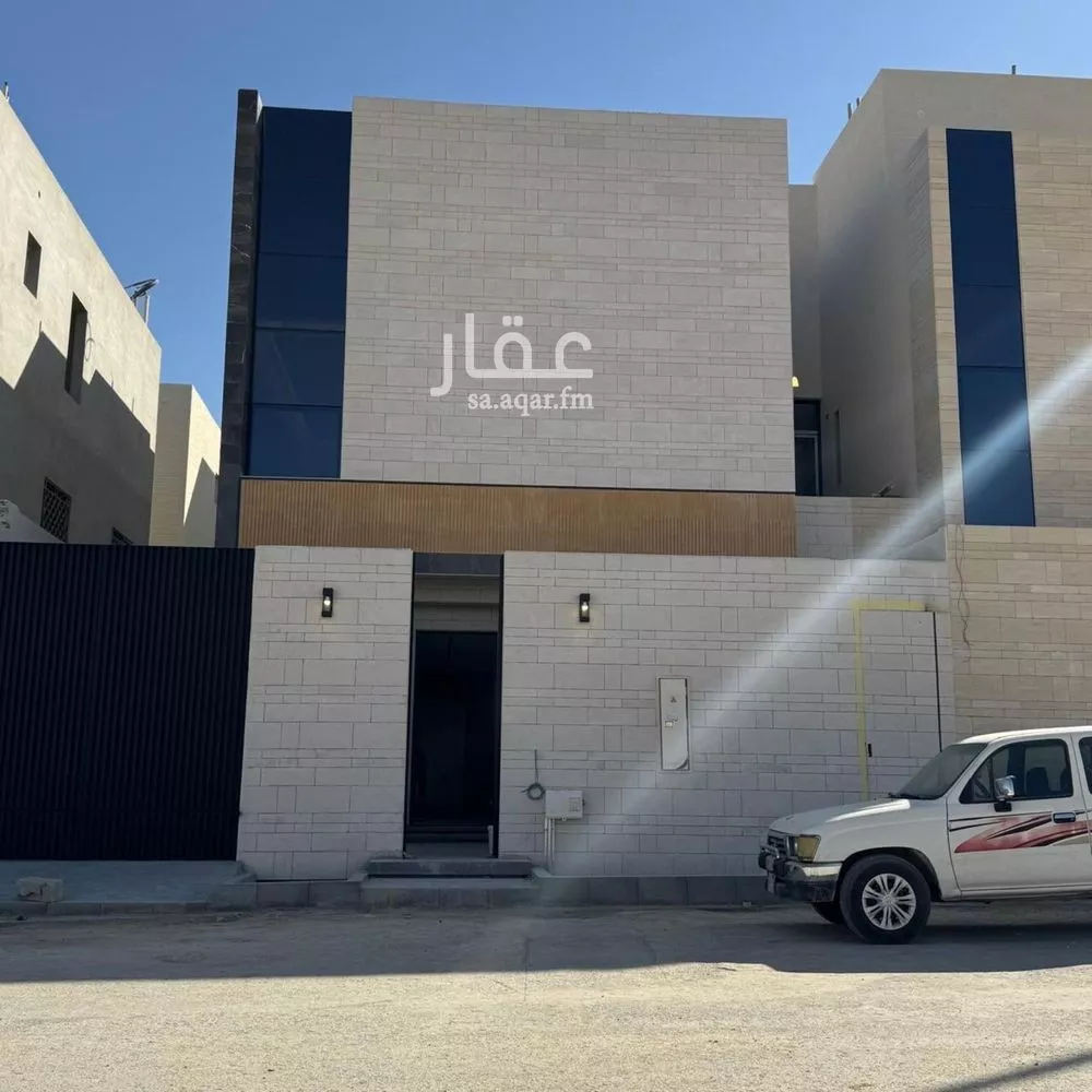 4 bedroom villa in Al Narjis 2