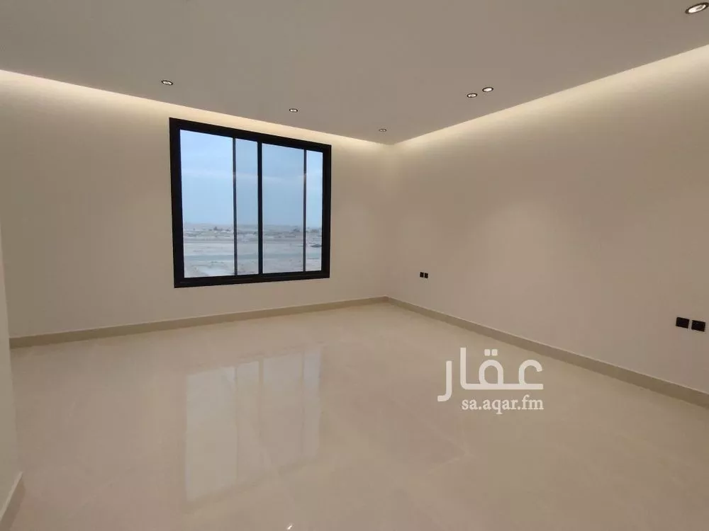 5 bedroom villa in Al Janadriyah 16