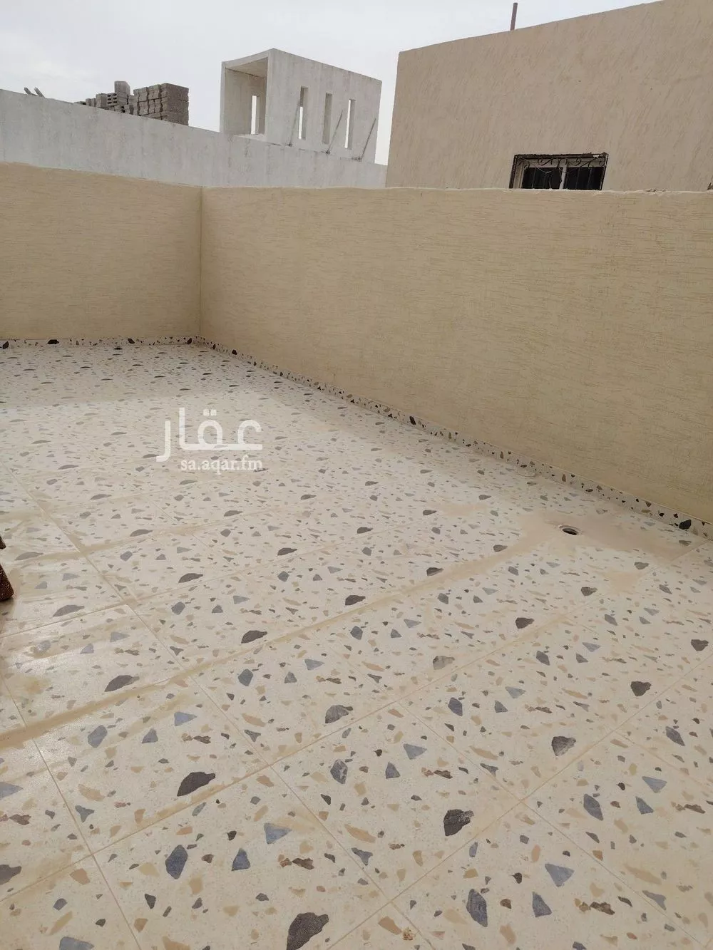 5 bedroom villa in Al Janadriyah 18
