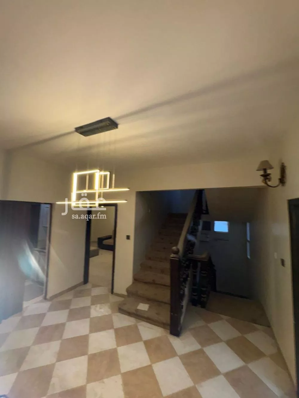 8 bedroom villa in Jarir 2